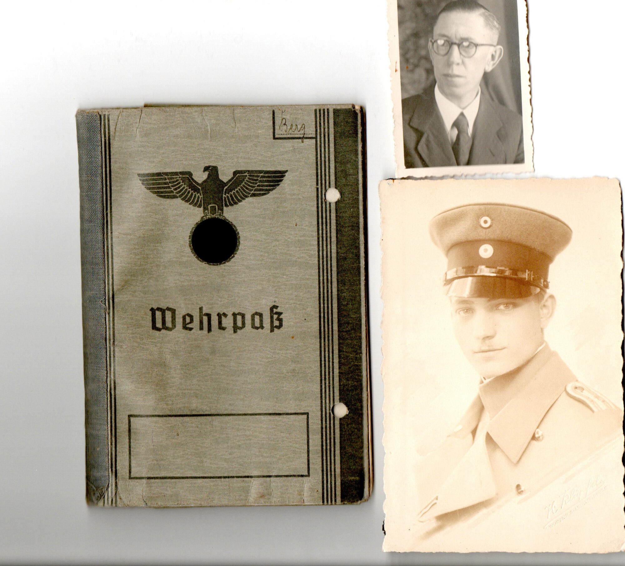 Wehrpass 5./San.Ers.Abtl.7