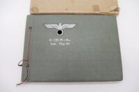 Fotoalbum im Originlem Papschuber "12.(M.G.) Kp.Inft-Rgt 26"