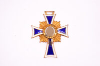 20251115-192549809 Mutterkreuz in Gold