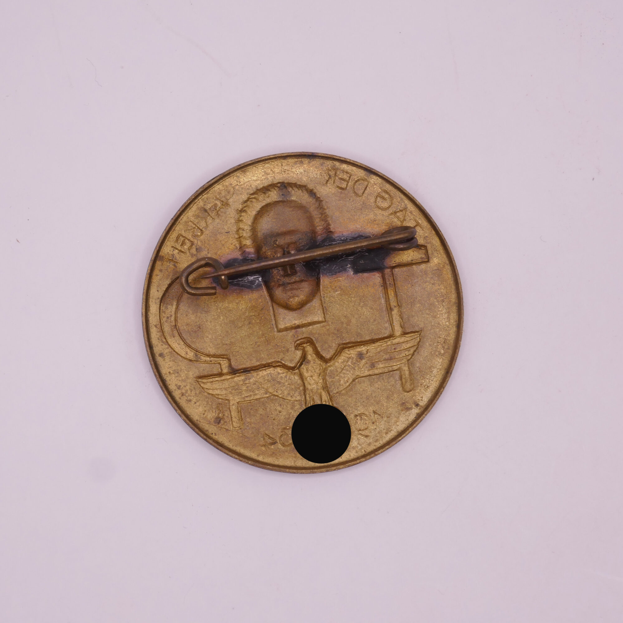 20251215-191737637 Abzeichen Tag der Arbeit 1934