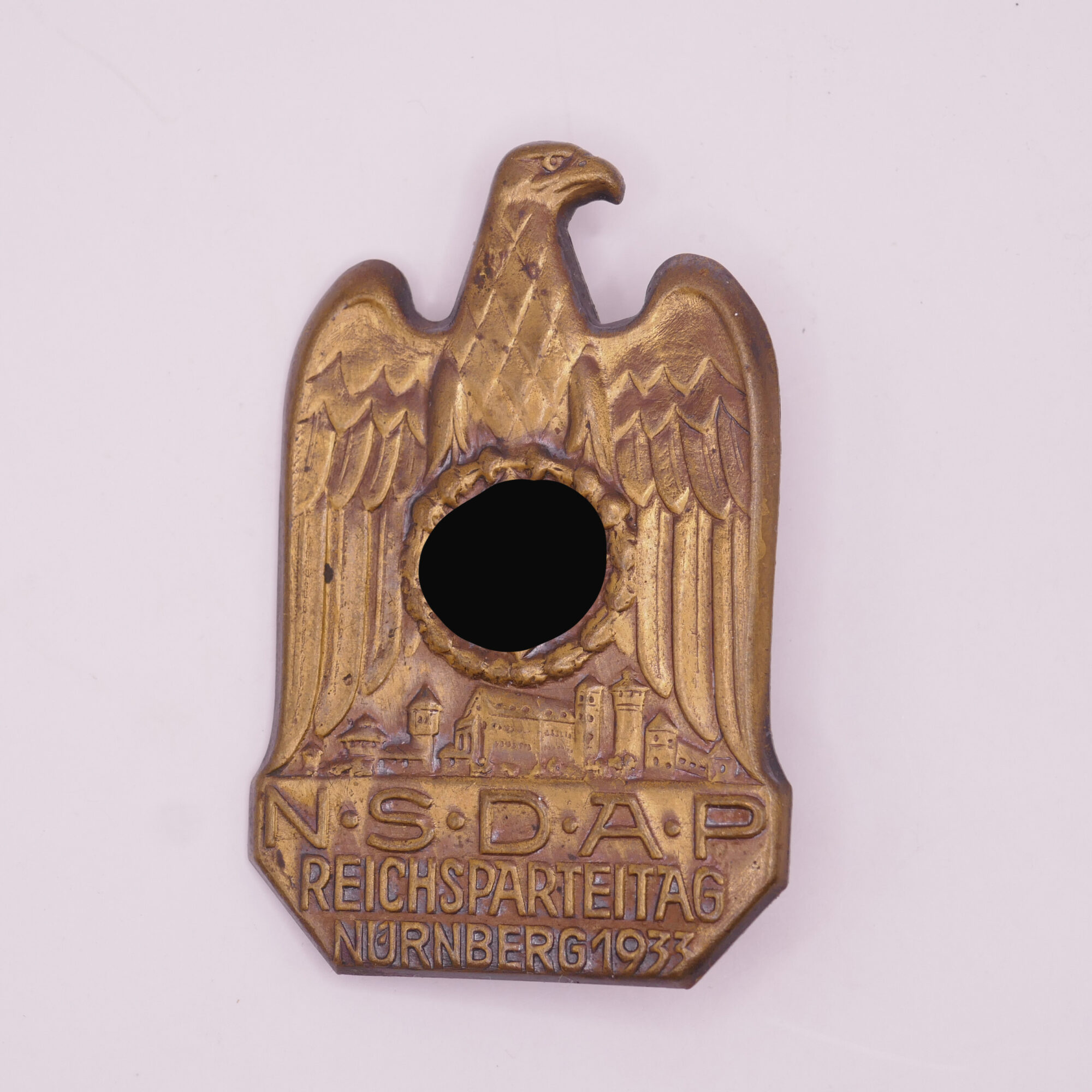 20251215-191806310 Abzeichen Nürnberg 1933 Hohl