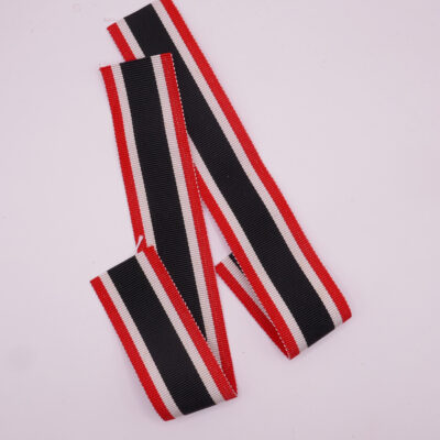 2x Bänder für das Kriegsverdienstkreuz