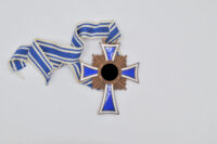 Mutterkreuz in Bronze