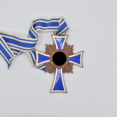 Mutterkreuz in Bronze
