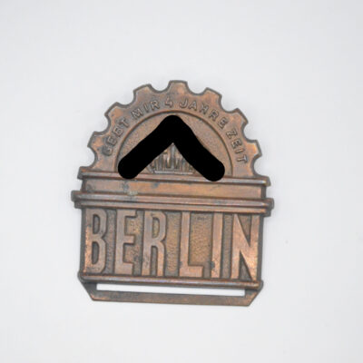 Abzeichen Berlin gebt mir 4 Jahre Zeit
