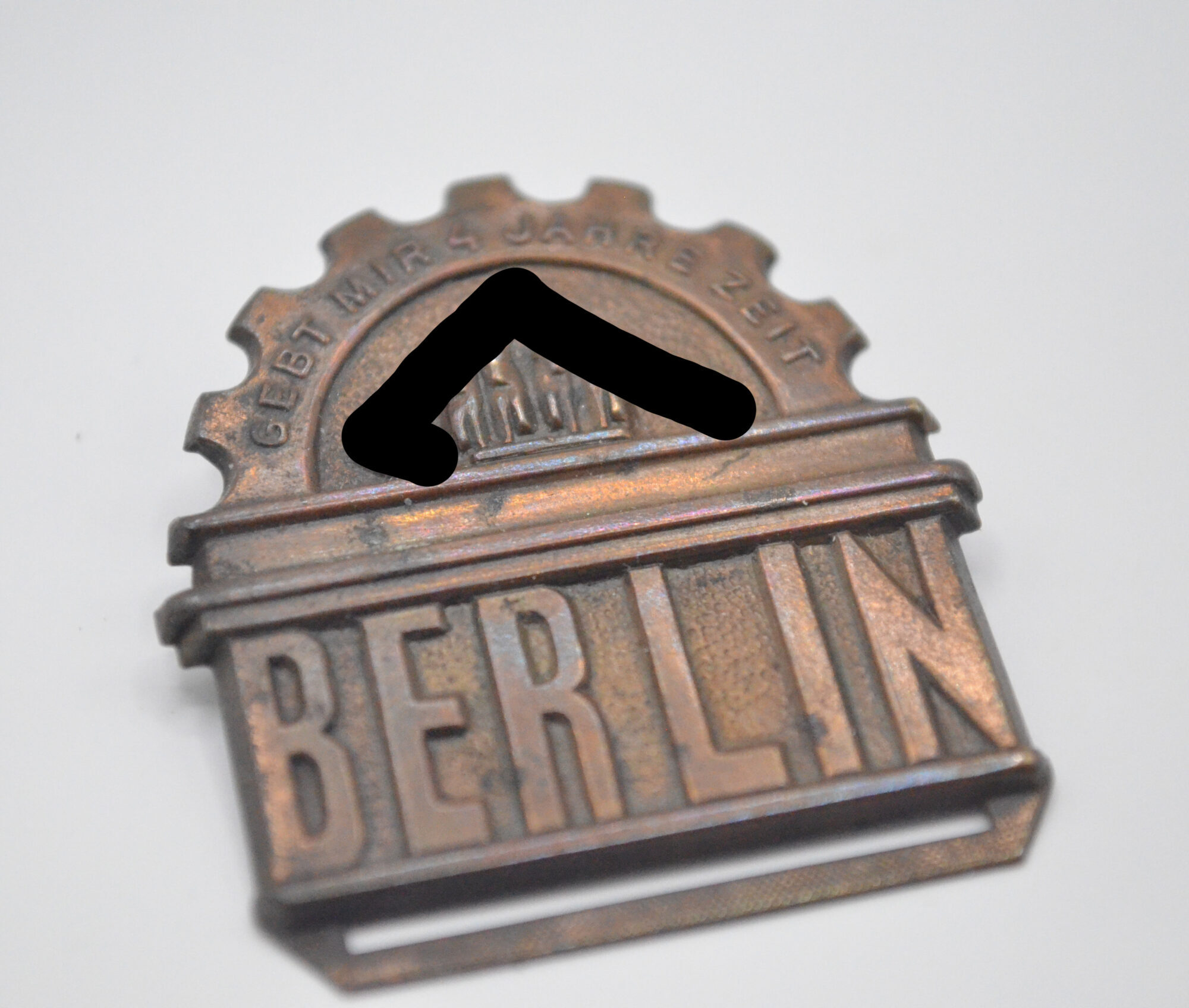 Abzeichen Berlin gebt mir 4 Jahre Zeit