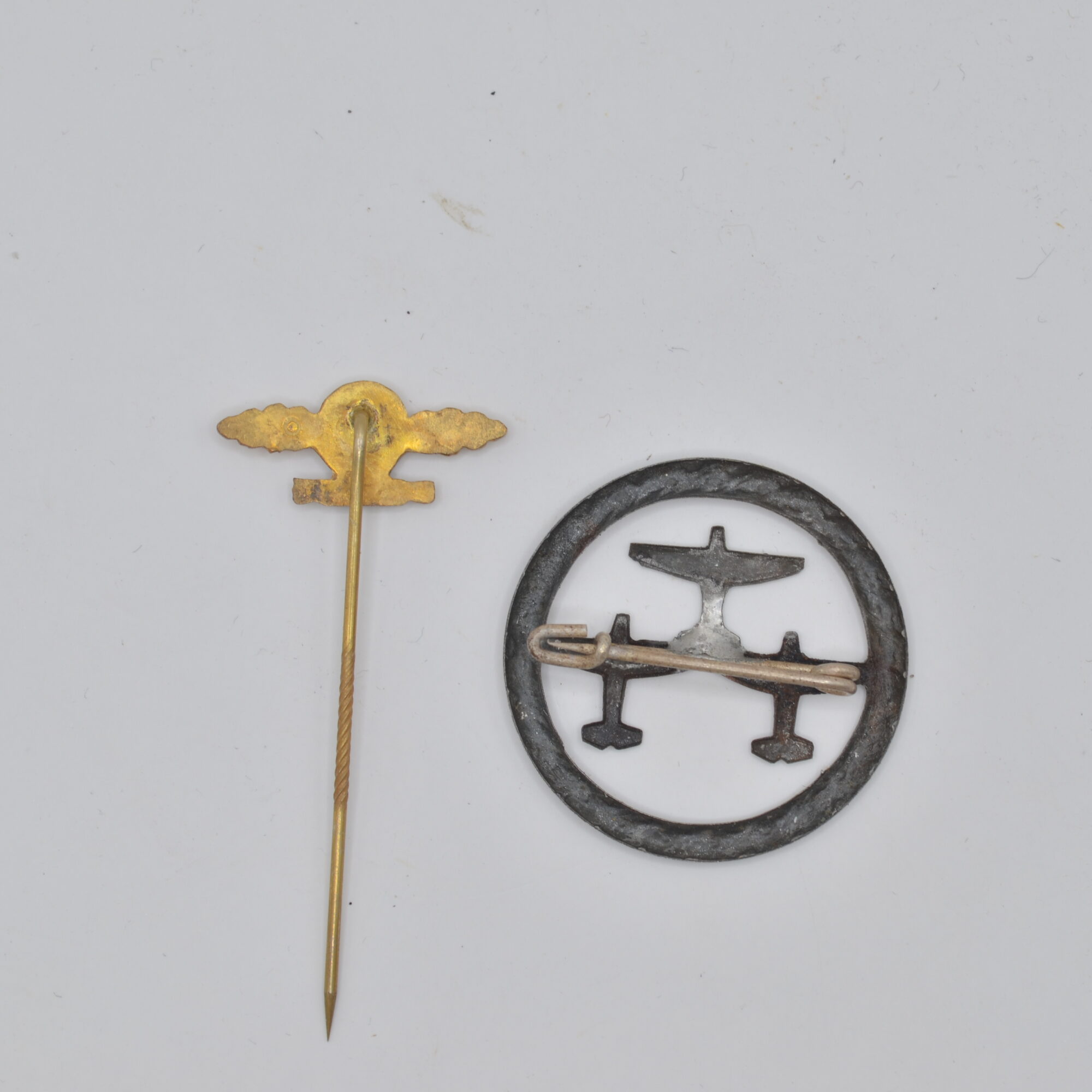 DSC_0246 57er Frontflugspange 300 Miniatur + WHW Abzeichen