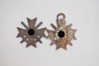 2x Kriegsverdienstkreuze