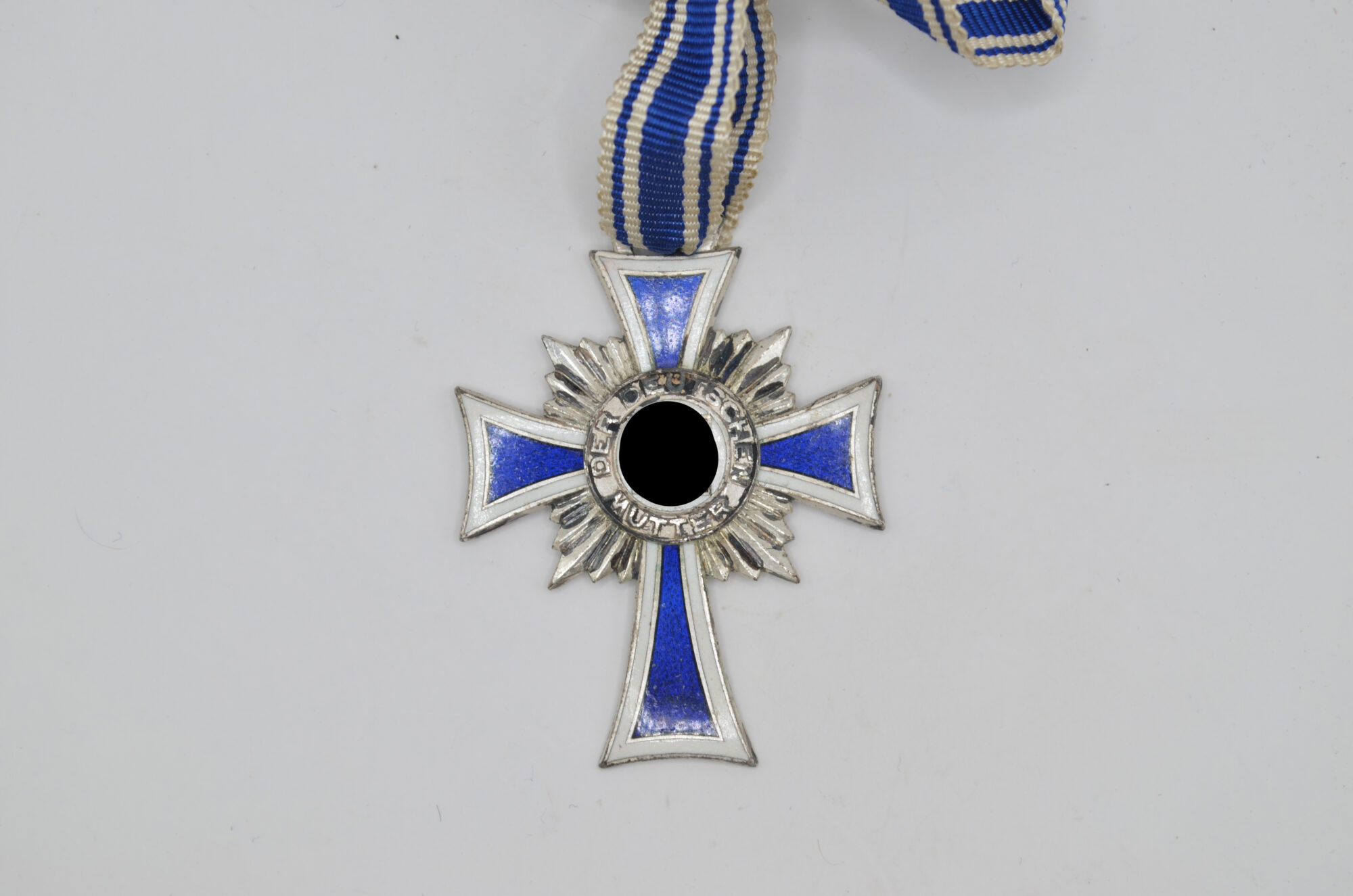 Mutterkreuz in Silber