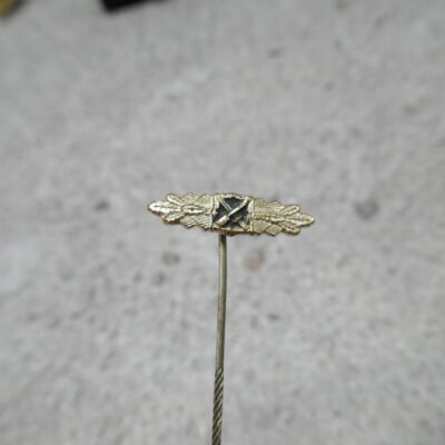 Nahkampfspange in Silber Miniatur 57er Ausführung