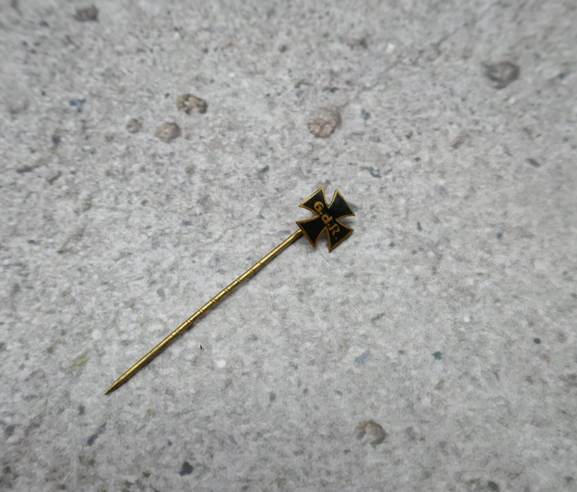 Mitgliedsabzeichen der G.d.R (Ritterkreuz)
