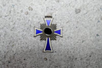 Mutterkreuz in Bronze