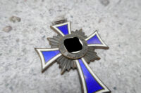 Mutterkreuz in Bronze