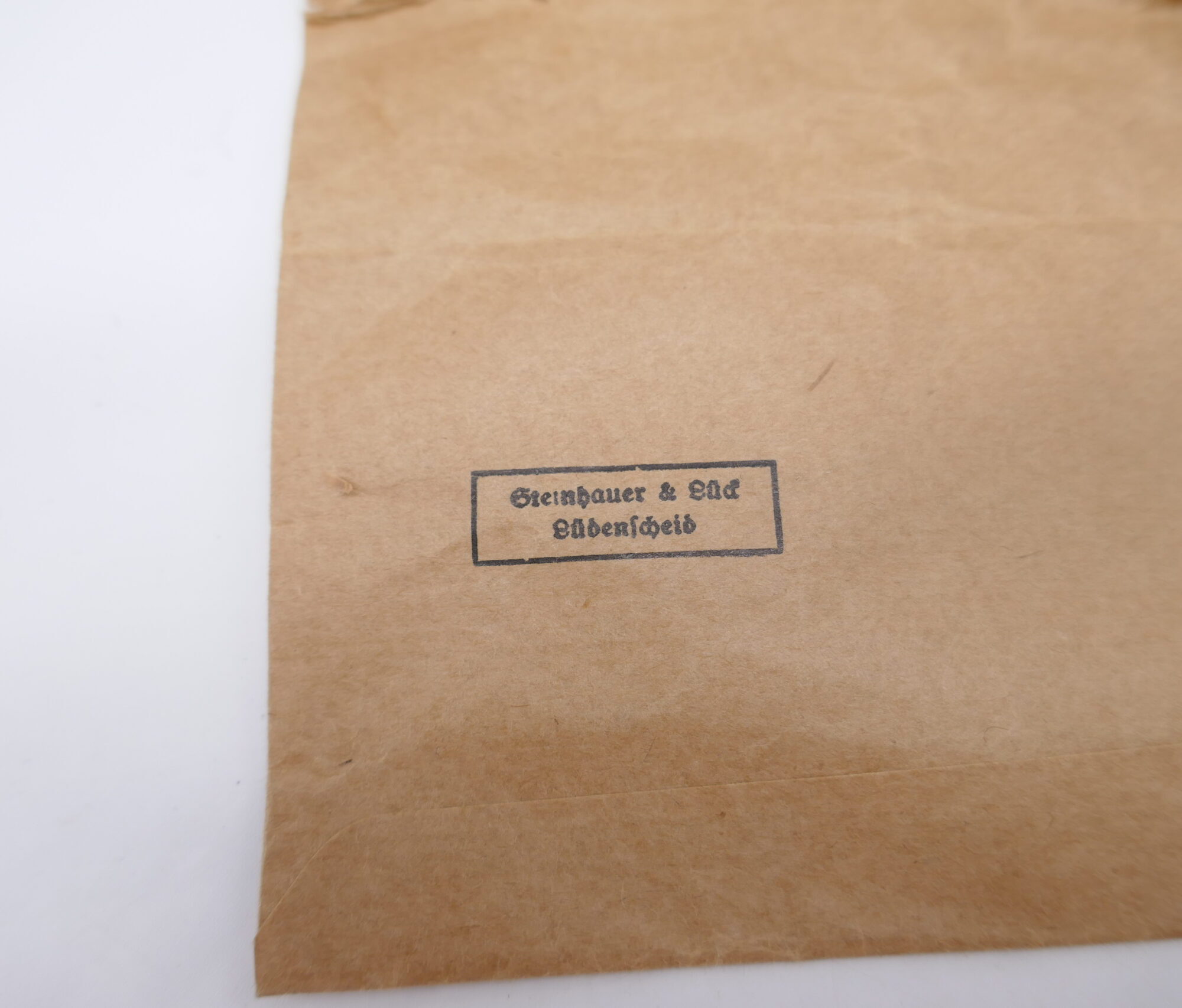Verleihungstüte zum Kriegsverdienstkreuz 2.Klasse S&L