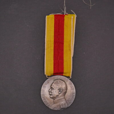 P1120966 Silberne Verdienstmedaille Friedrich II 1908 (Baden)