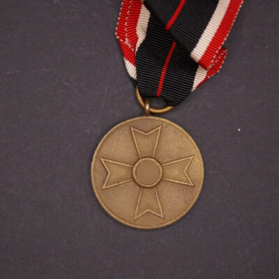 P1120970 Kriegsverdienstmedaille 1939