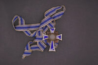 Mutterkreuz in Bronze